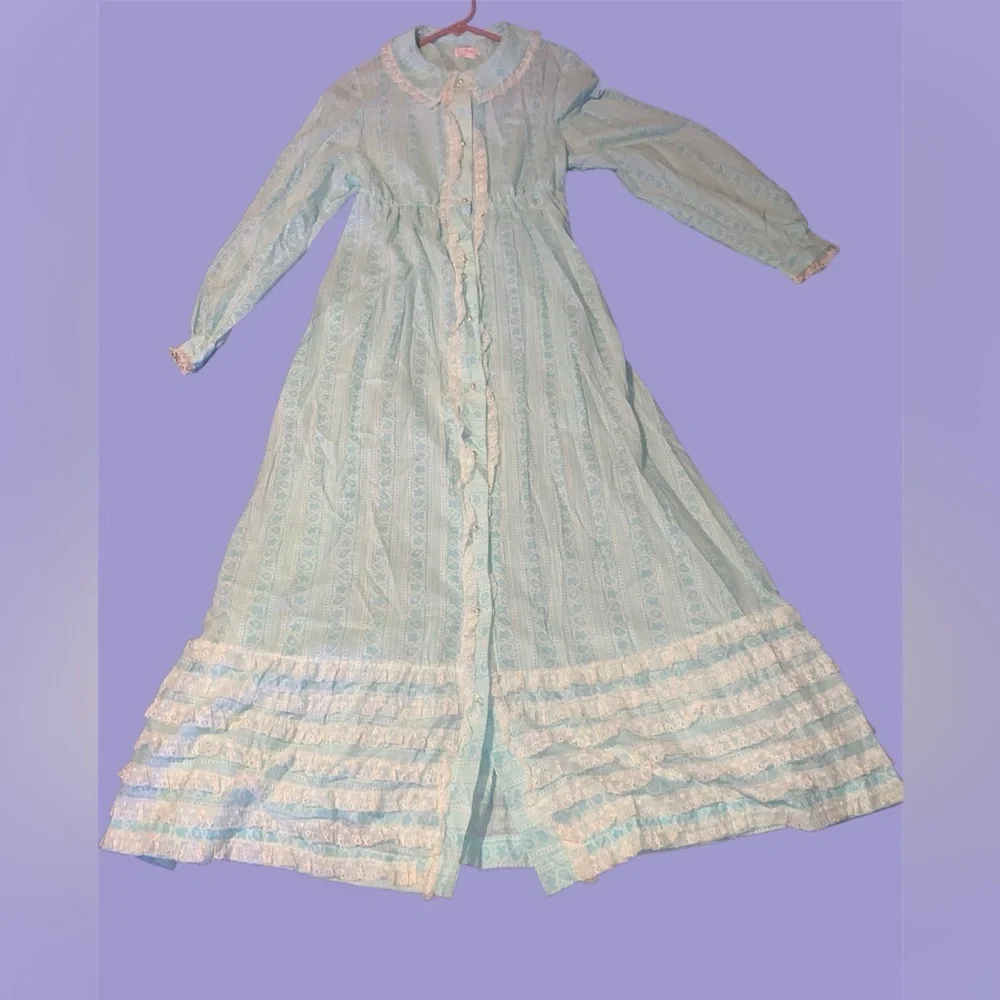 Blue Bishop Sleeve Peter Pan Collar Robe - Picture 2 of 15